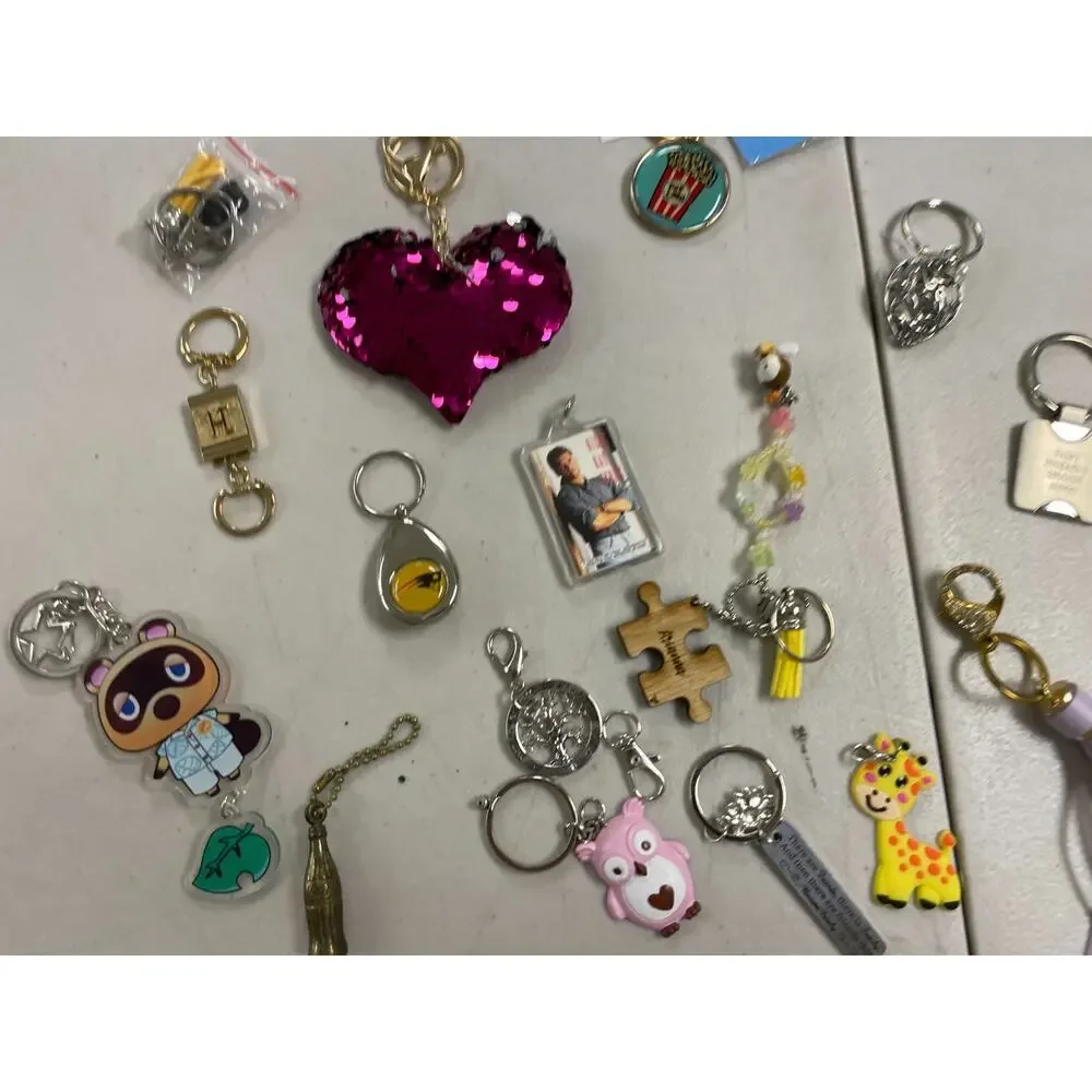 Vtg Mixed Lot of 15+ Novelty Keychains Cute Animals Tassel Beaded Souvenir